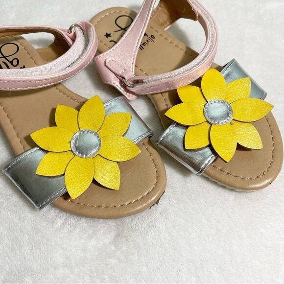 Olivia Miller Girl Kid's Yellow Sunflower Open Toe Flat Sandals size 10 - Picture 2 of 8